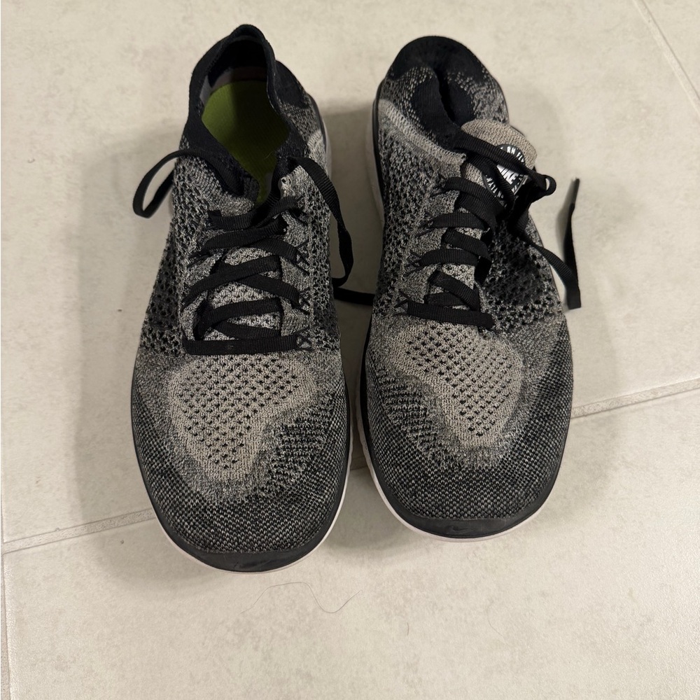 Women’s nike shoes